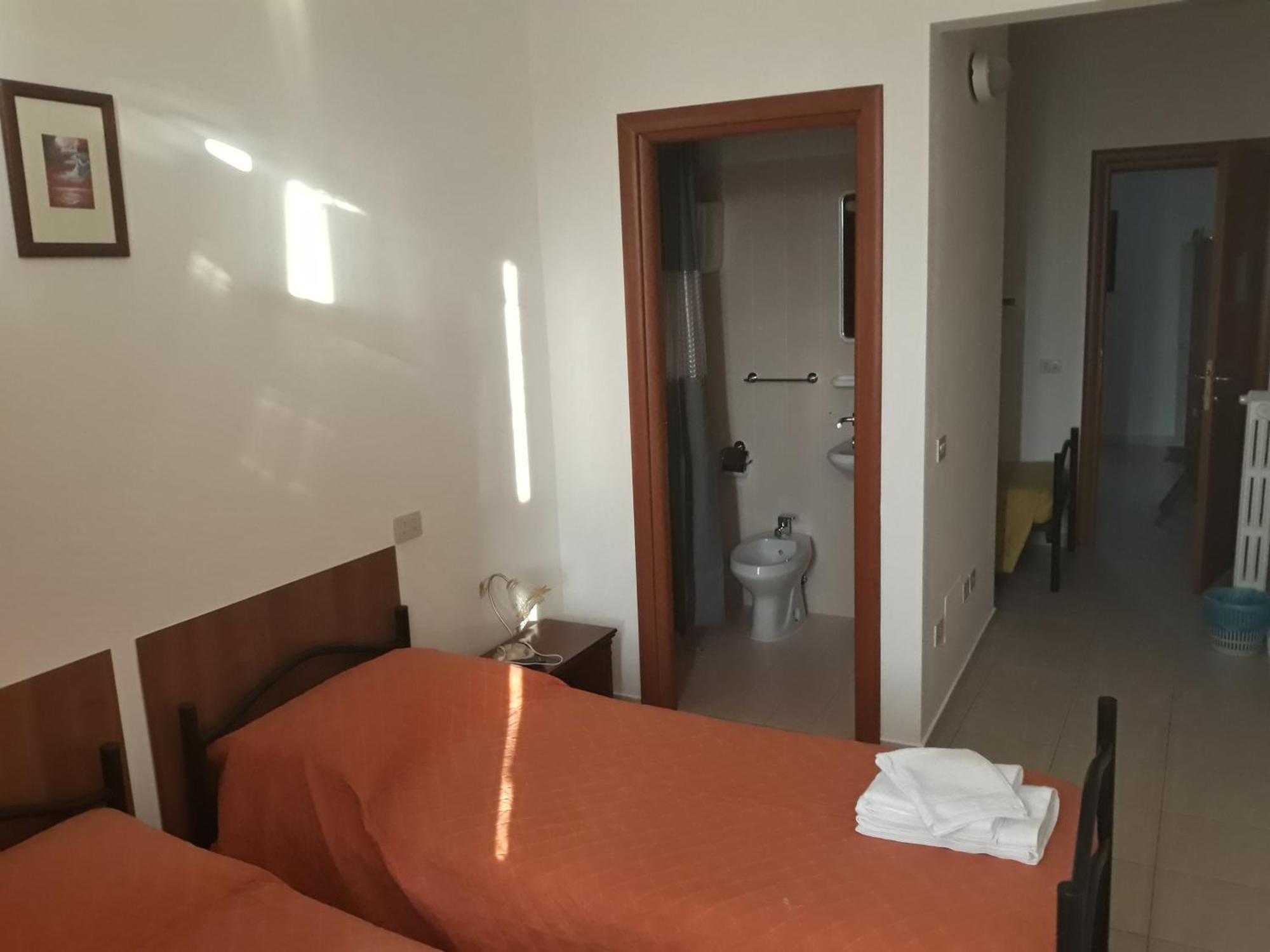 Hotel La Torretta Foligno Oda fotoğraf