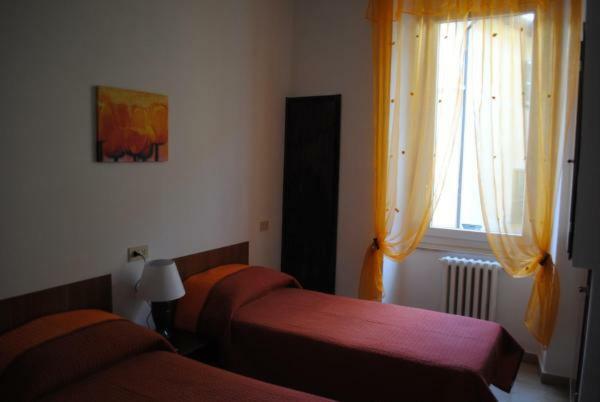 Hotel La Torretta Foligno Dış mekan fotoğraf