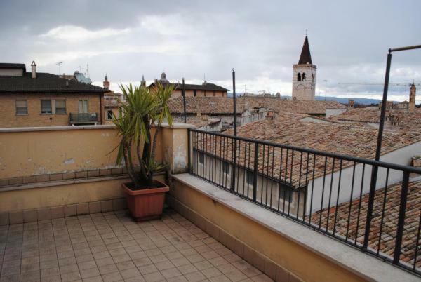Hotel La Torretta Foligno Dış mekan fotoğraf
