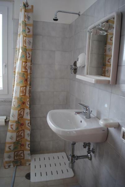 Hotel La Torretta Foligno Dış mekan fotoğraf